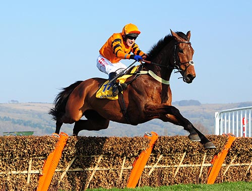 Thistlecrack 11